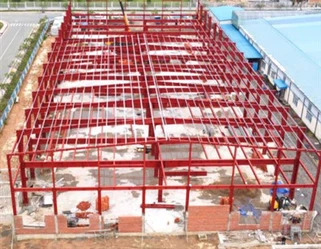อาคารโครงสร้างเหล็กสำเร็จรูป